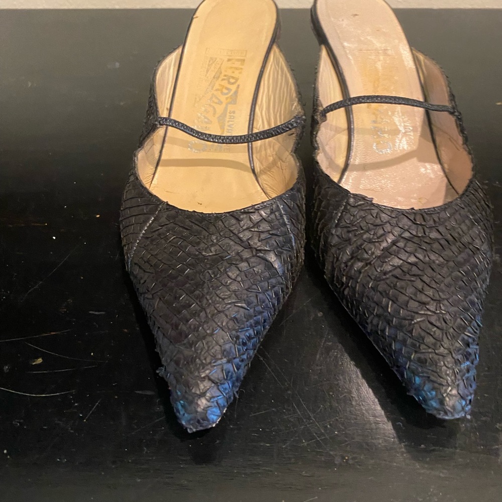 Ferragamo Python Mules Preowned Black Python Size… - image 2